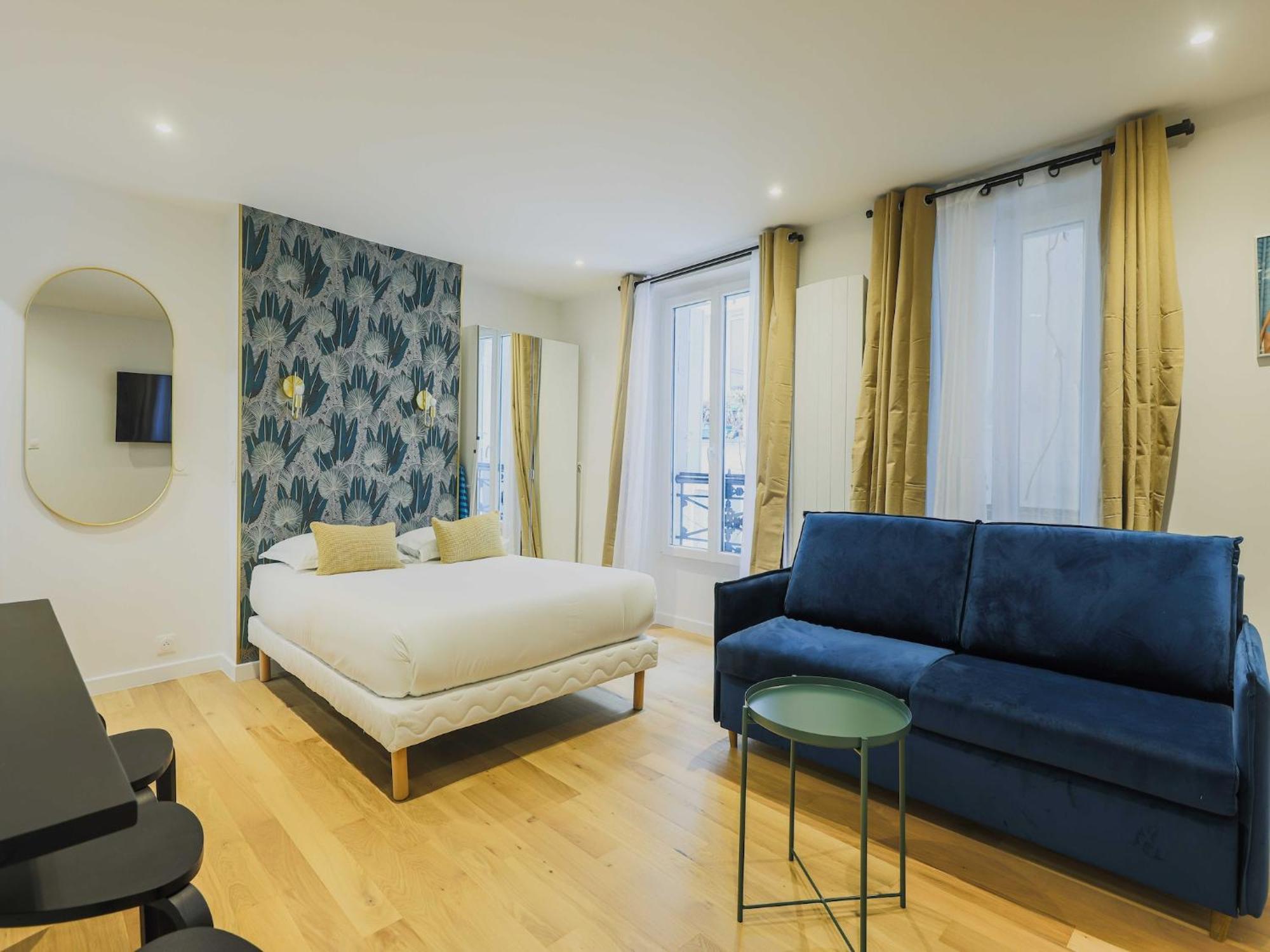 Appartement Modern - 4p- Sacre-c Ur Parijs